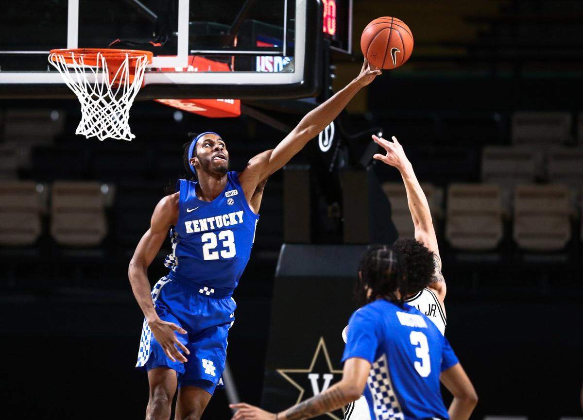 Kentucky big man Isaiah Jackson could be a contender for the Charlotte Hornets to choose with the No. 11 overall pick in the 2021 NBA draft.