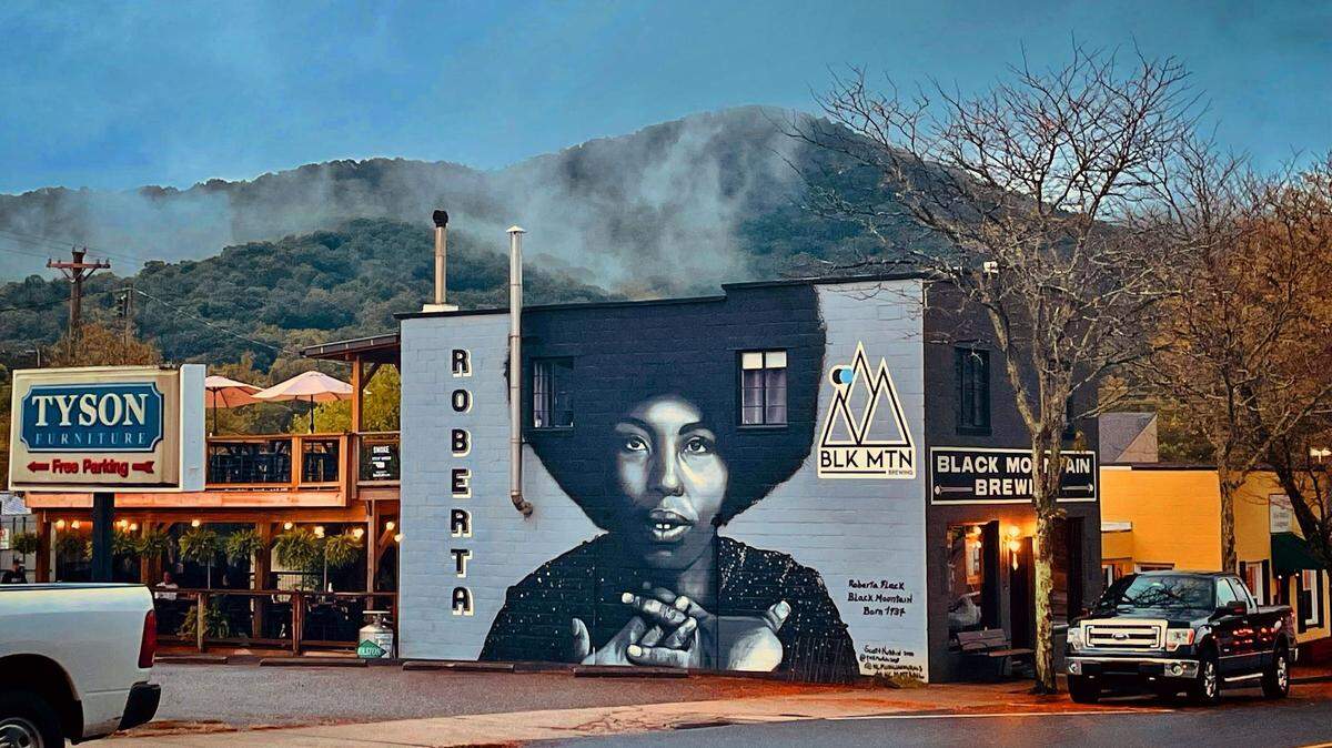 A Roberta Flack mural is painted on the side of Black Mountain Brewing in downtown Black Mountain as part of the NC Musicians Mural Trail. Flack was born in Black Mountain in 1937.