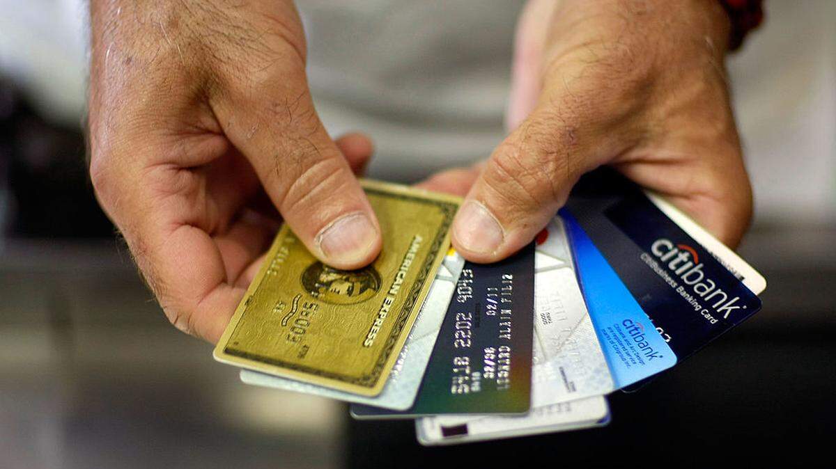 Spring is the perfect time for a financial reset. Here are the easiest places to start and why it’s worth doing now.