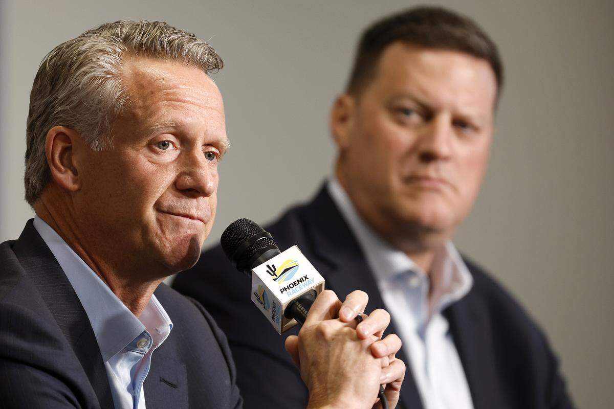 NASCAR executives Steve Phelps, left, and Steve O’Donnell at Phoenix Raceway. 
