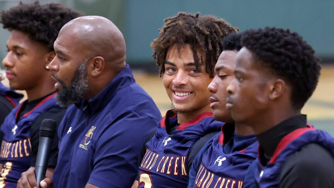 Mallard Creek coach bets on QB Perry Justice to lead both offense and defense
