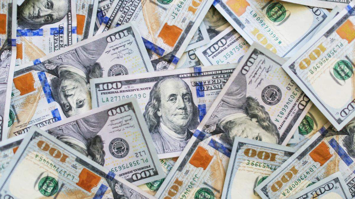 A North Carolina woman’s $1 lottery ticket turned into a jackpot winner of more than $756,000. She was “hollering” and plans to buy the house of her dreams. 