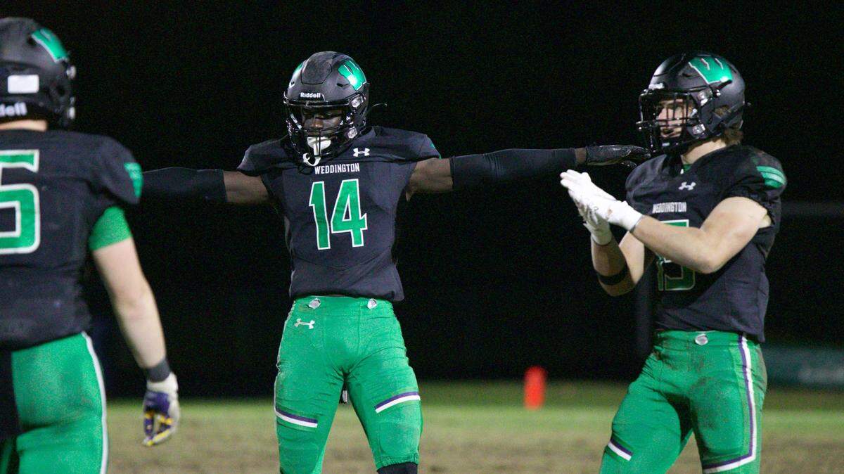 Weddington beat AC Reynolds 17-10 Friday