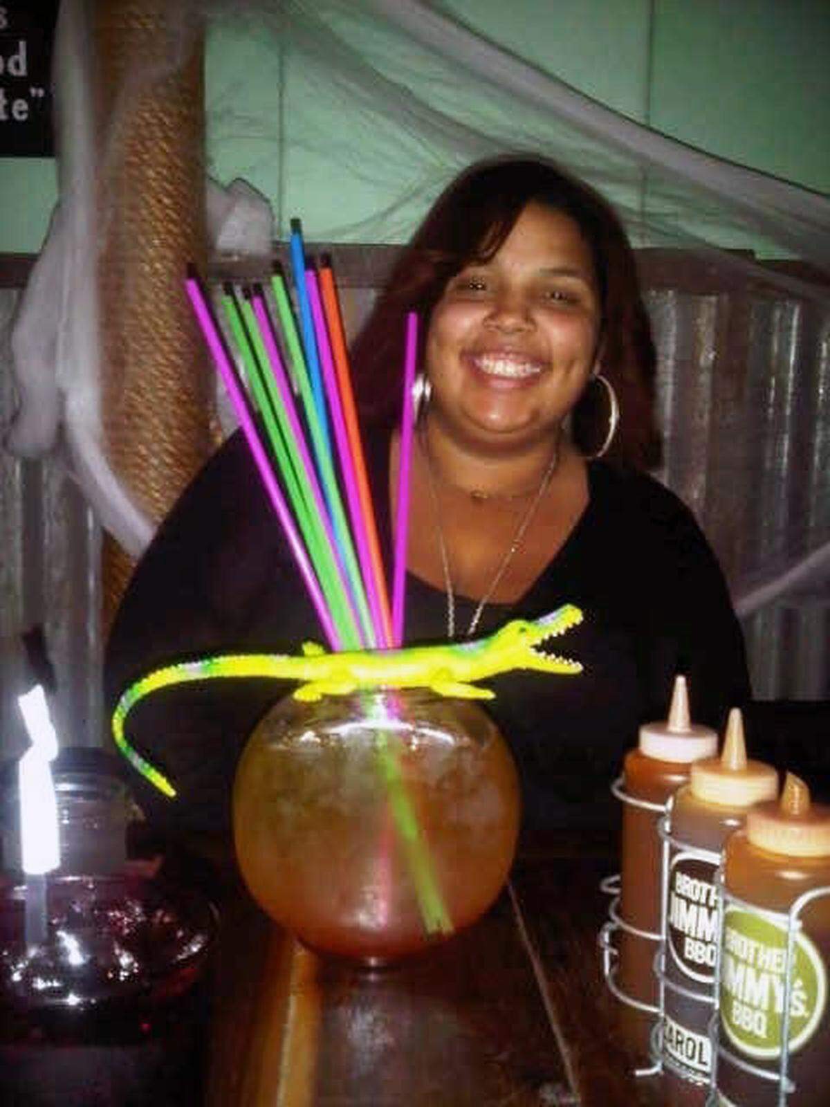 Years ago, at a bar in New York, there was reporter Desiree Mathurin. According to lore, Mathurin would leave this joint at 2 a.m. on her way home to grab a veggie cream cheese bagel in Brooklyn, a late-night tradition.