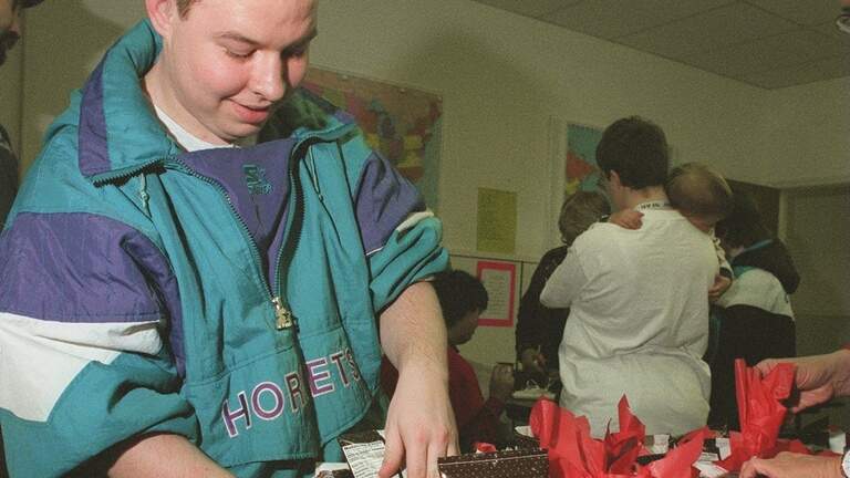 Why did every ’90s kid have a Charlotte Hornets Starter jacket?