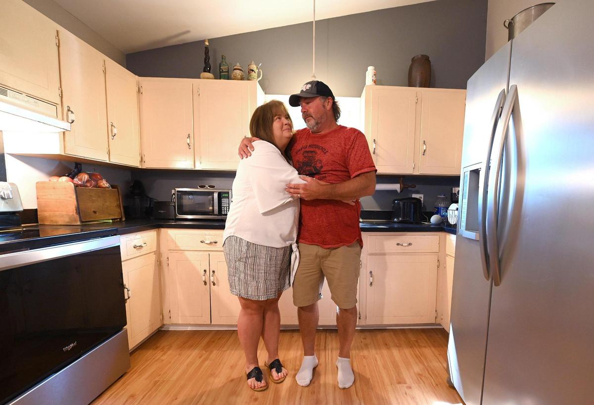 Says Shelley Allen, photographed with her husband Scott: “It’s in God’s hands. And whatever God throws at me, I just ask him to help see me through it. I mean, I believe in God, and I believe everything happens for a reason, so I’ll just get through it.”