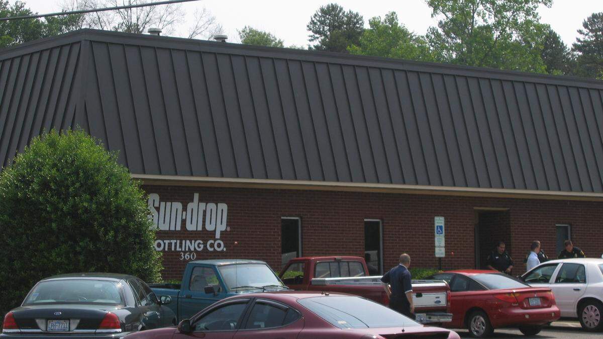 The Sun Drop Bottling Co. near Branchview Drive and Cabarrus Avenue in Concord, as seen in 2008.