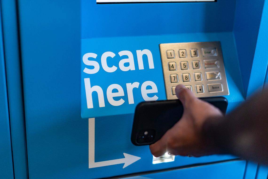 Lowe’s Home Improvement customers will receive an automated email notification when an online order is ready for pickup with a one-time user barcode that can be scanned at the locker from a smartphone.