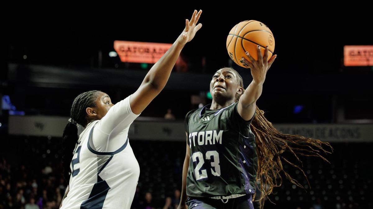 Stuart Cramer’s Oshauna Holland (23) drives the lane for the 2-point basket. Stuart Cramer would play Western Alamance in the 3A NCHSAA State Championship Friday March 14, 2025.