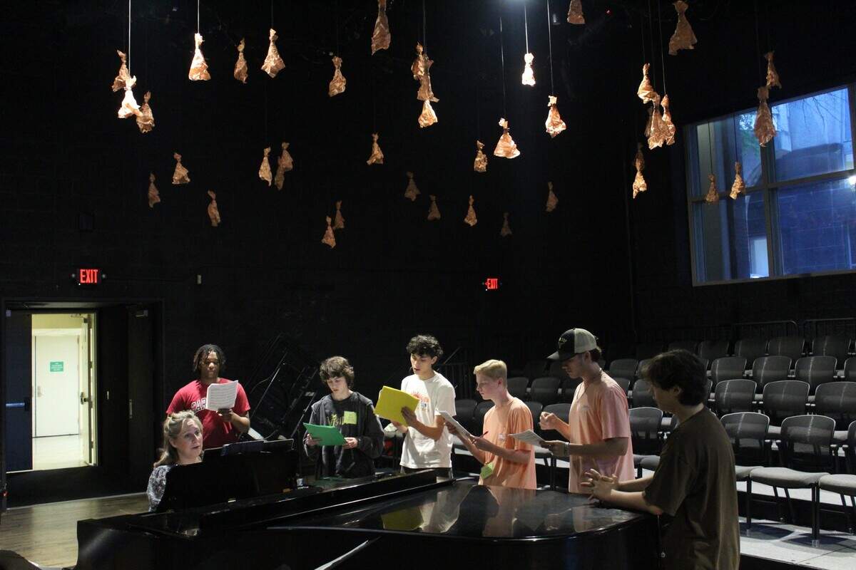 Blumeys particiapnts warm up at the piano ahead of the annual event.
