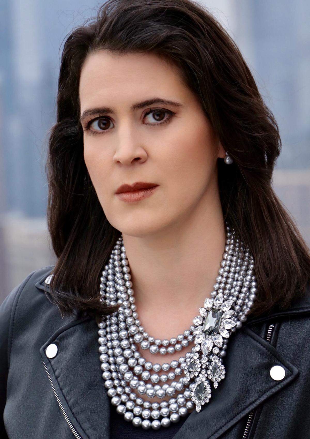 Stephanie de Sarachaga-Bilbao is running for Charlotte Mayor in 2022.