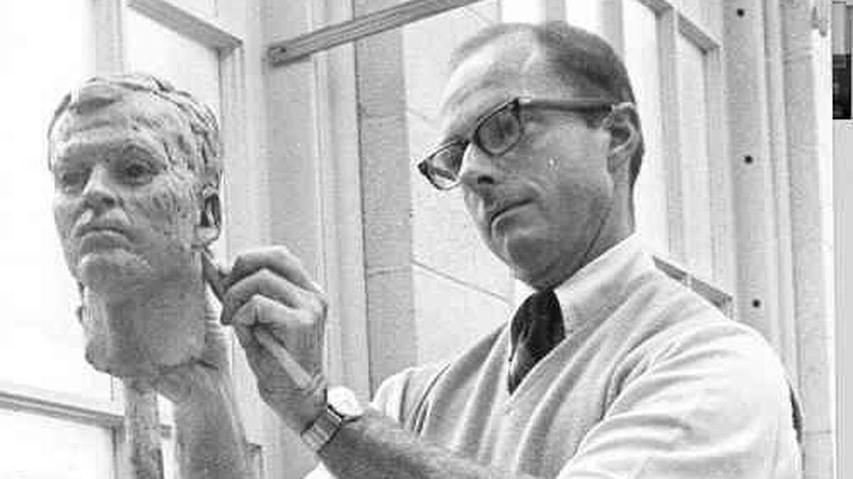 Davidson professor Tom Clark worked in the religion department for more than two decades.