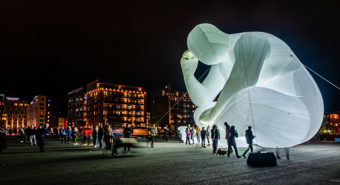 “Man” by Amanda Parer, as seen in Jyvaskya, Finland, in 2019. Inspired by Rodin’s “Thinker,” the 38-foot-high inflatable is coming to Ballantyne’s Backyard as part of the Charlotte International Arts Festival.