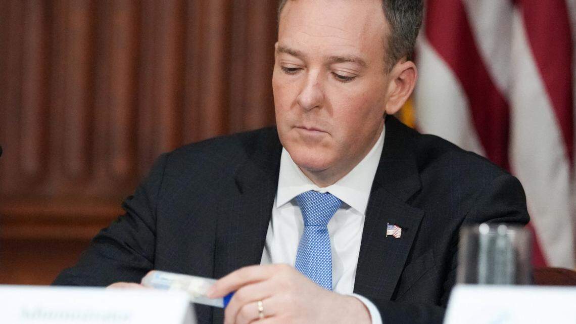 Your kitchen may be exposing you to more microplastics than your tap water. Here are the swaps that actually make a difference.