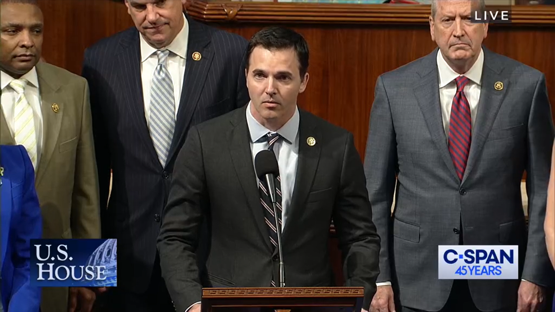 Congress stops to mourn NC law enforcement officers killed in Charlotte shooting