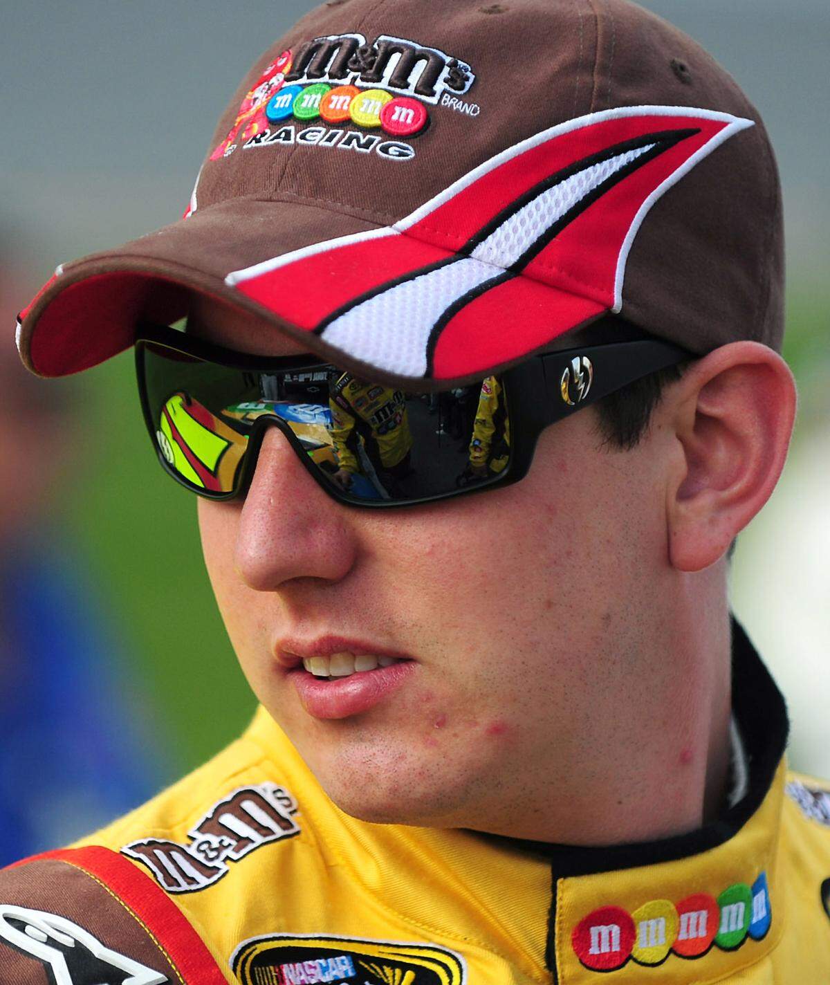 NASCAR driver Kyle Busch waits on pit road for the start of the second Gatorade Duel race at Daytona International Speedway in Daytona Beach, Florida, Thursday, February 12, 2009. (Jeff Siner/Charlotte Observer/MCT)  
