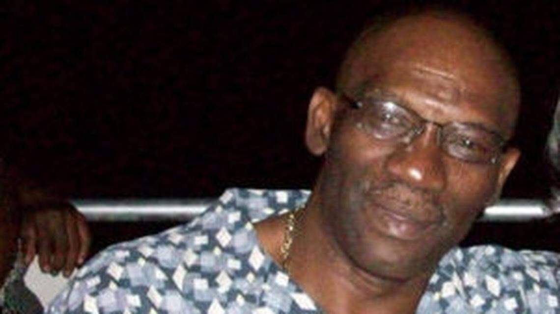 Longtime South Mecklenburg High School boys basketball coach and athletic director Herb Davis died Thursday. He was 73