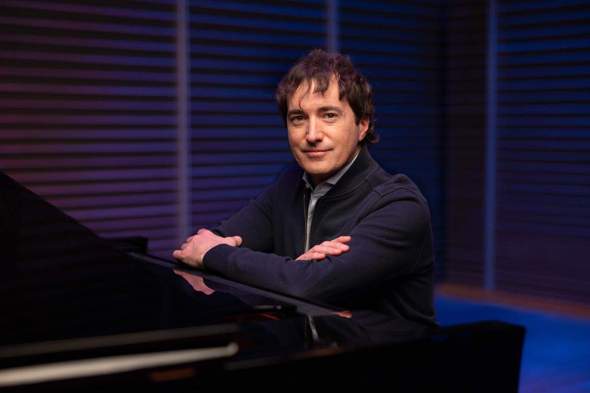 Grammy-winning composer Mason Bates wrote a five-second and 30-second sonic logo for the Charlotte Symphony.