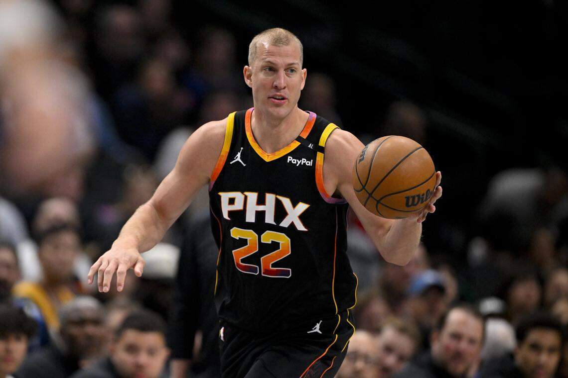 Mason Plumlee (22) in action during the game between the Dallas Mavericks and the Phoenix Suns at American Airlines Center.