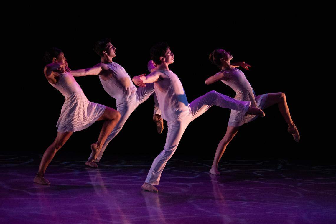 Charlotte Ballet dancers Raven Barkley, Ben Ingel, Peter Mazurowski and Amelia Sturt-Dilley perform in Maurice Mouzon Jr.’s choreography “6”.