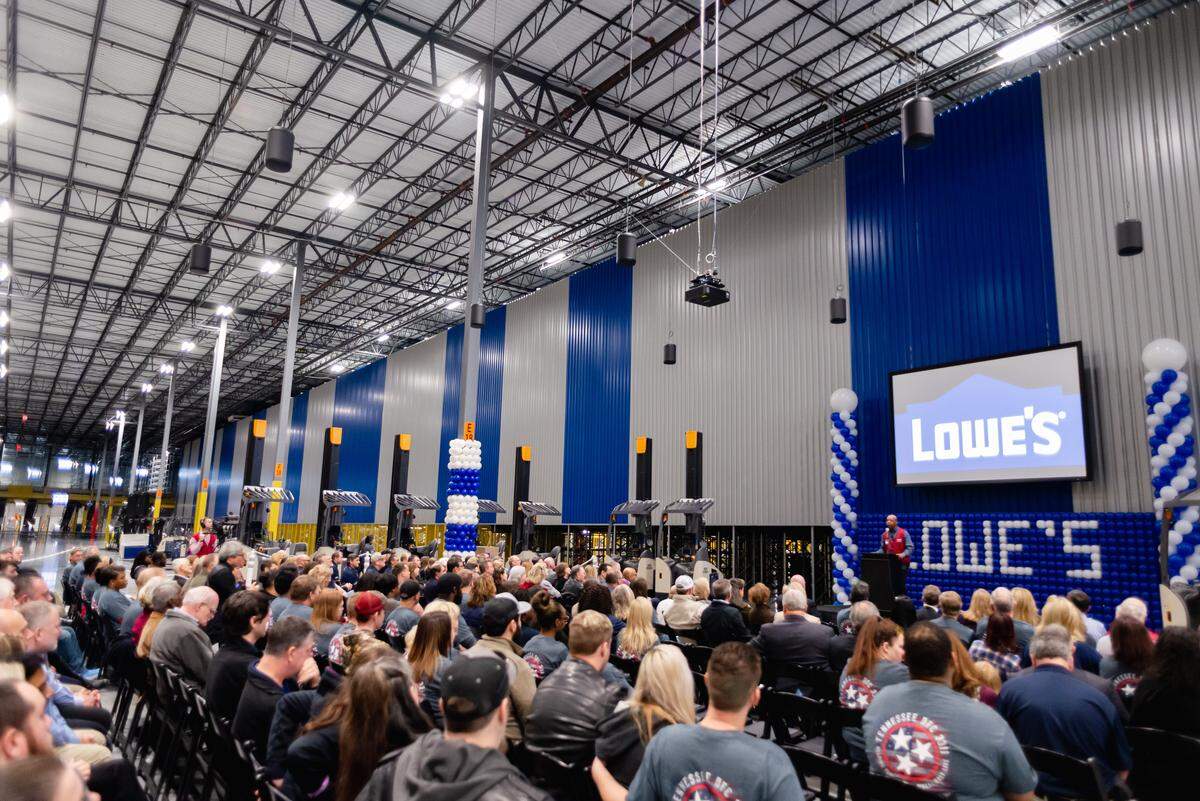 Lowe’s CEO Marvin Ellison speaks to a crowd gathered at a new shipping center in Coopertown, Tenn., on Thursday.