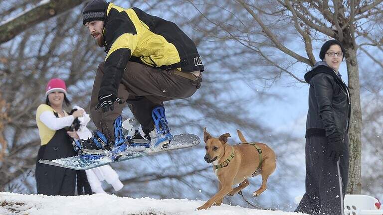 We’re looking back at Charlotte’s best snow memories (send us your old photos!)