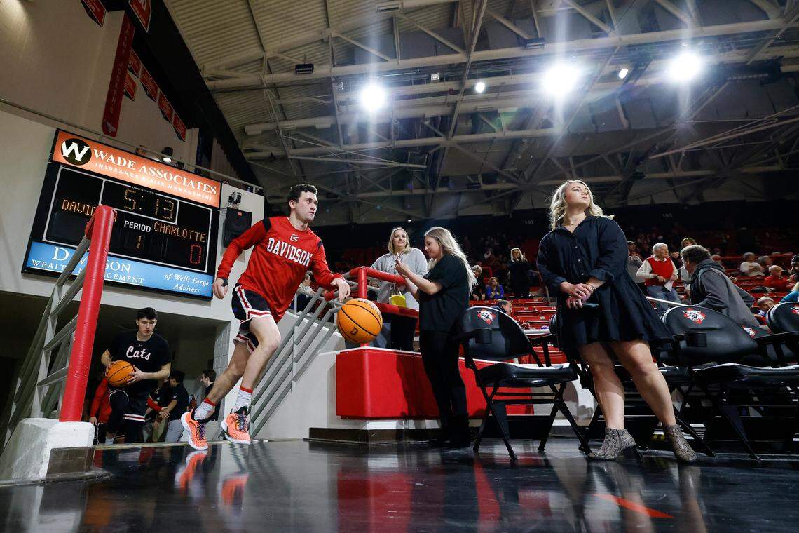 Davidson Wildcats guard Foster Loyer (0) takes the court during a game against the Charlotte 49ers at Belk Arena in Davidson on Nov. 29.