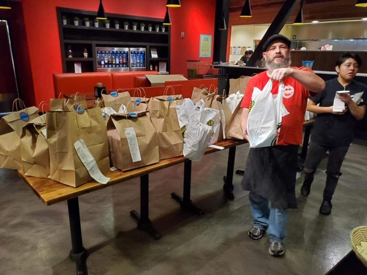 Extended wait times led to many order cancellations at Sabor on Tuesday night.