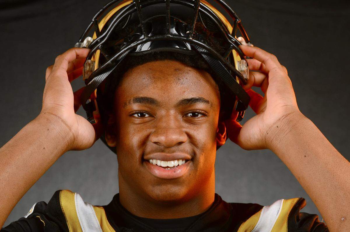 Lincolnton Wolves linebacker Jalaythan Mayfield on Tuesday, December 9, 2025.