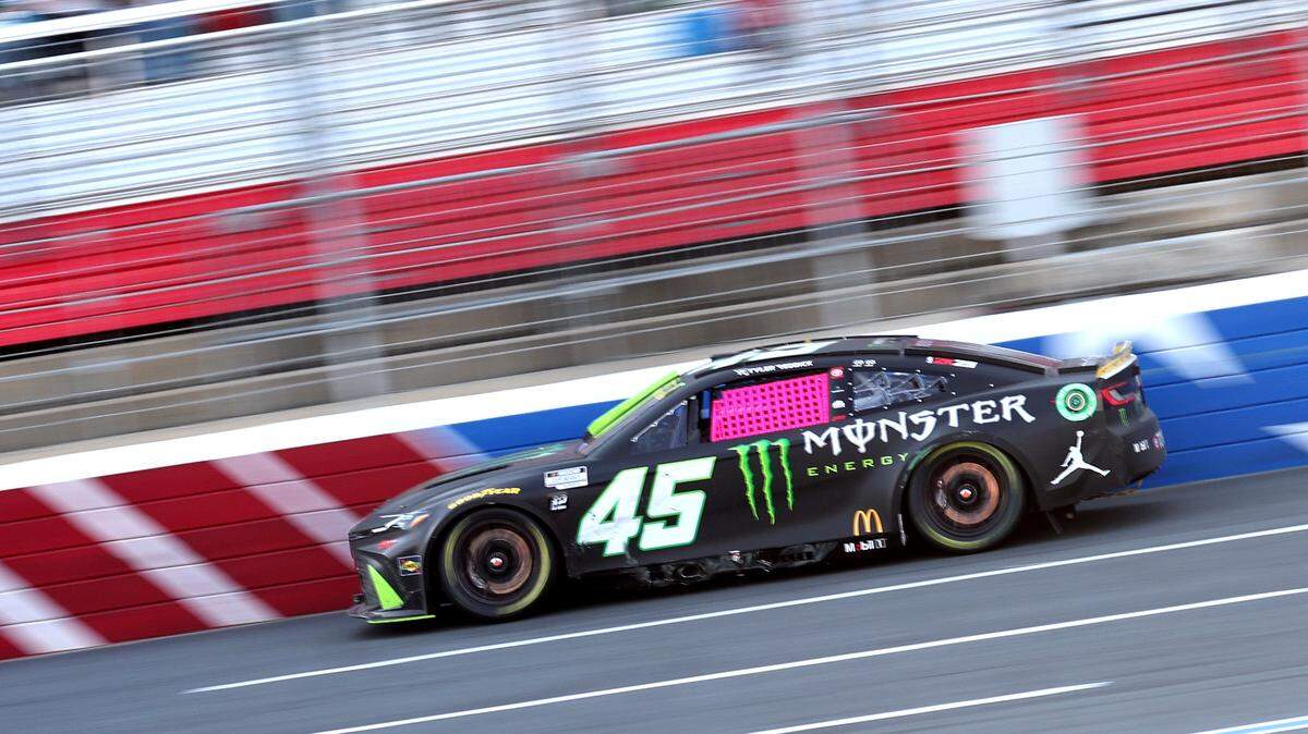NASCAR driver Tyler Reddick races down the front stretch during the Bank of America Roval at Charlotte Motor Speedway in Concord, NC on Sunday, October 13, 2024.