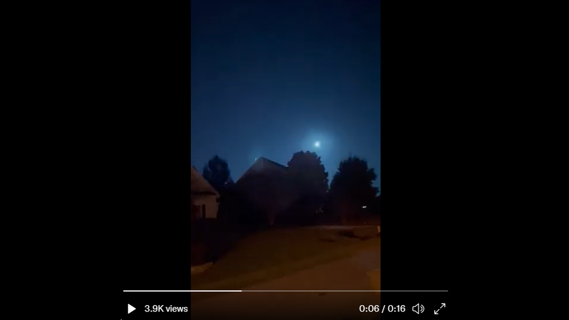 An “incredibly bright” meteor lit up the night sky over eastern North Carolina late Wednesday, Nov. 10, and it was traveling at 33,000 as it burned up over Edgecome County, experts say.
