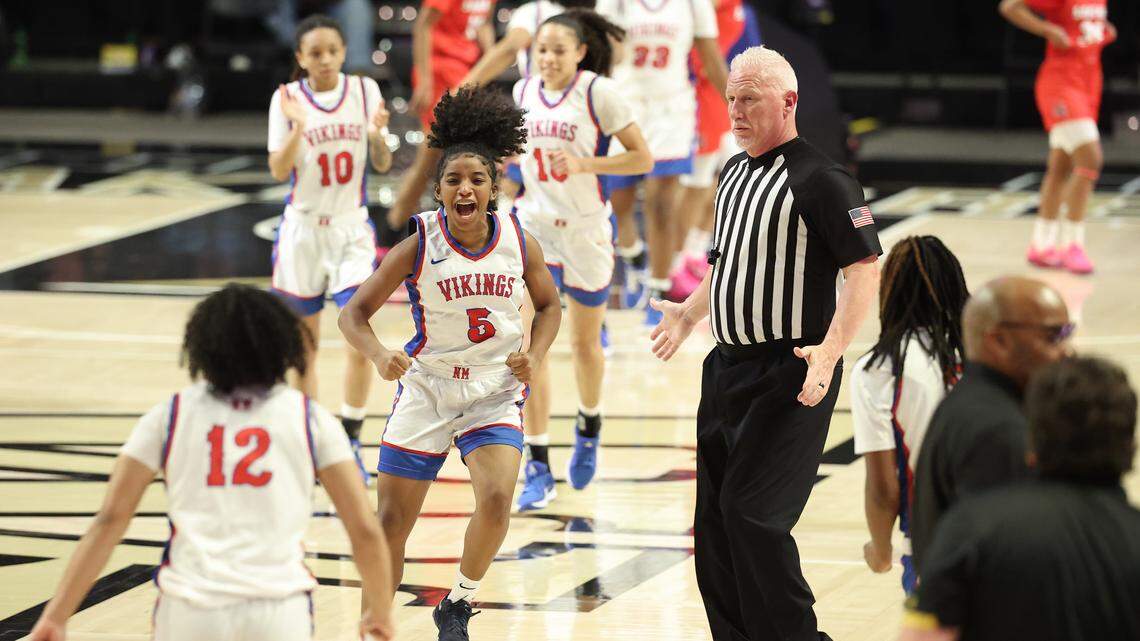 North Mecklenburg girls dominate Southern Durham, win first NC state title since ‘86