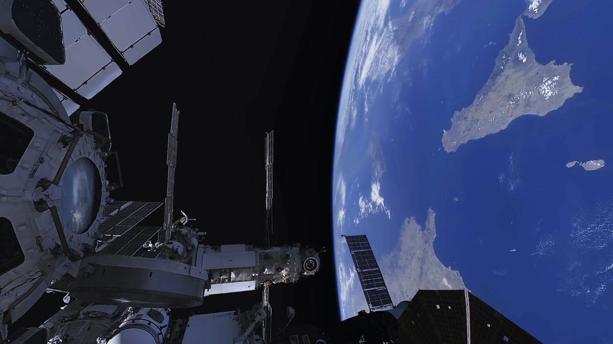 Take a look at the ‘Space Explorers: The Infinite’ experience in Blume Studios debut