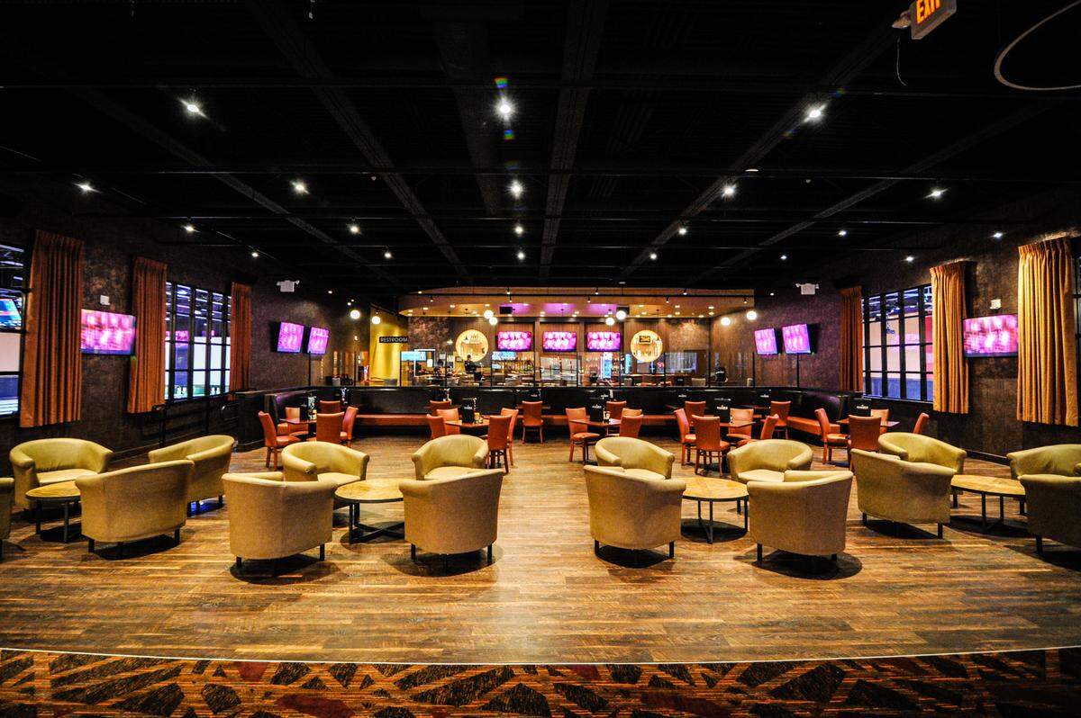 A Spare Time Entertainment restaurant and bar.