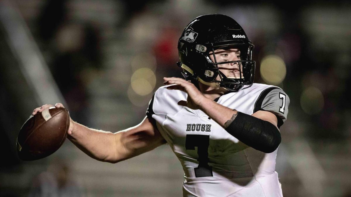 Hough’s Tad Hudson (7) and the Huskies will host conference rival Mallard Creek in a N.C. 4A second round playoff Friday