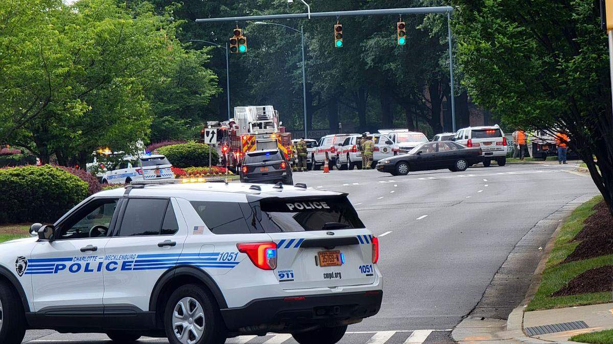 Remaining lanes of Fairview Road reopen after South Park fire snarled traffic Thursday