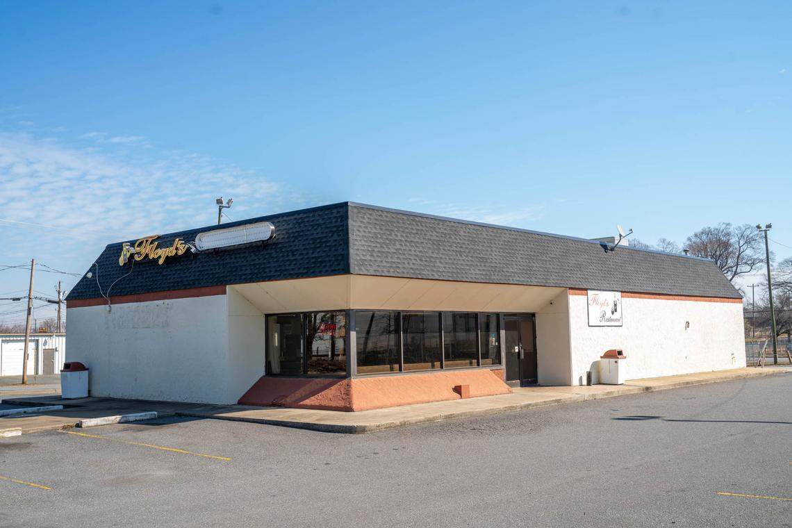 Floyd’s Restaurant is at 4122 N. Graham St., in the Sugar Creek neighborhood of Charlotte. 