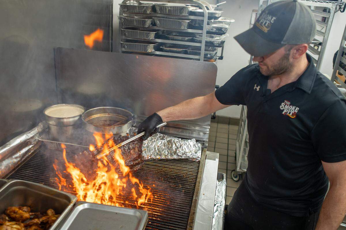 Photos: CharlotteFive Readers' Choice Best Barbecue winner: The Smoke Pit |  Charlotte Observer
