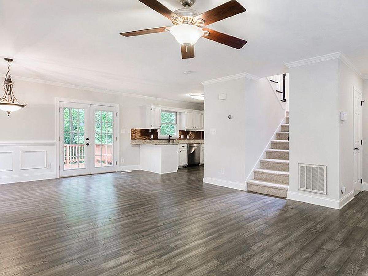 Derhyl Pruitt, broker-in-charge at Pruitt Miller Realty Group, said buyers are making offers on houses sight-unseen in Charlotte.