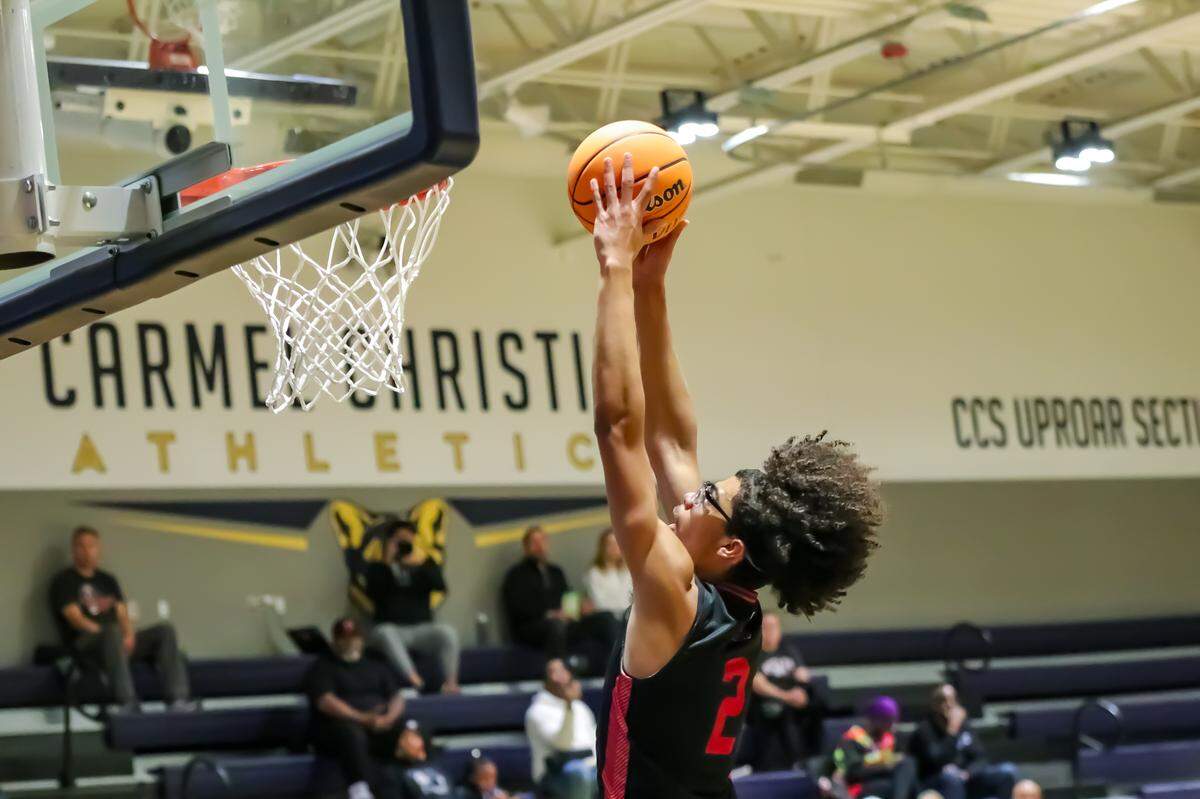 Corvian Malachi McCutcheon soars for an electrifying dunk at the Carmel Christian MLK showcase presented by Phenom Hoops at Carmel Christian high school on January 18th, 2025 in Charlotte, NC