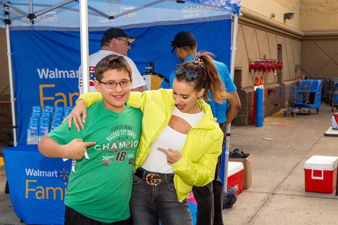Samantha Busch met fans at a Walmart Family Mobile Tailgate she hosted ahead of the Daytona 500 on Saturday, Feb. 15. In Daytona Beach, FL.