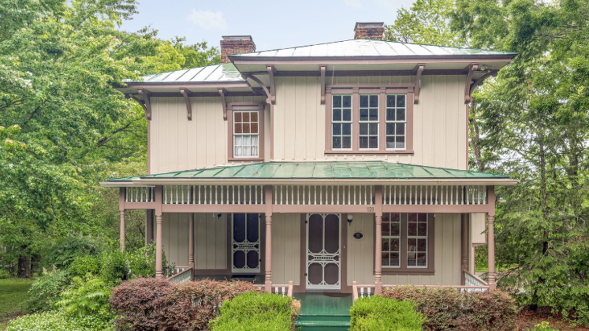 A historic former North Carolina hotel-turned home, built before the Civil War is for sale by Premier Sotheby’s International Realty.