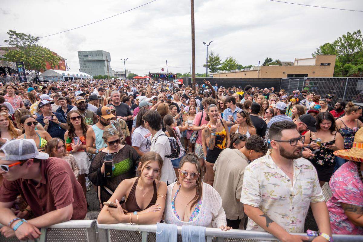 Fans at Lovin’ Life Music Fest.