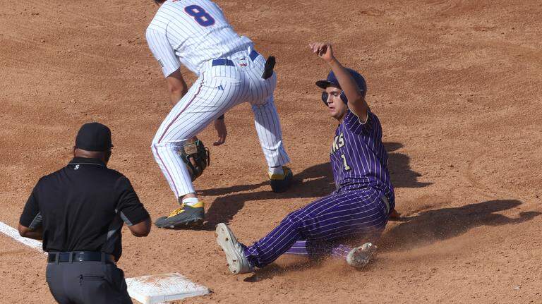 PHOTOS: Marvin Ridge vs. Holly Springs