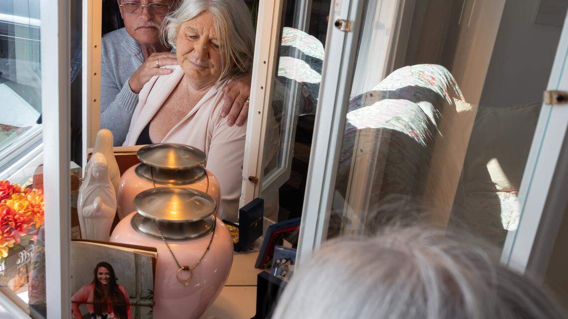 Wrongful death lawsuits stacked up. But a Charlotte-area surgeon kept operating.