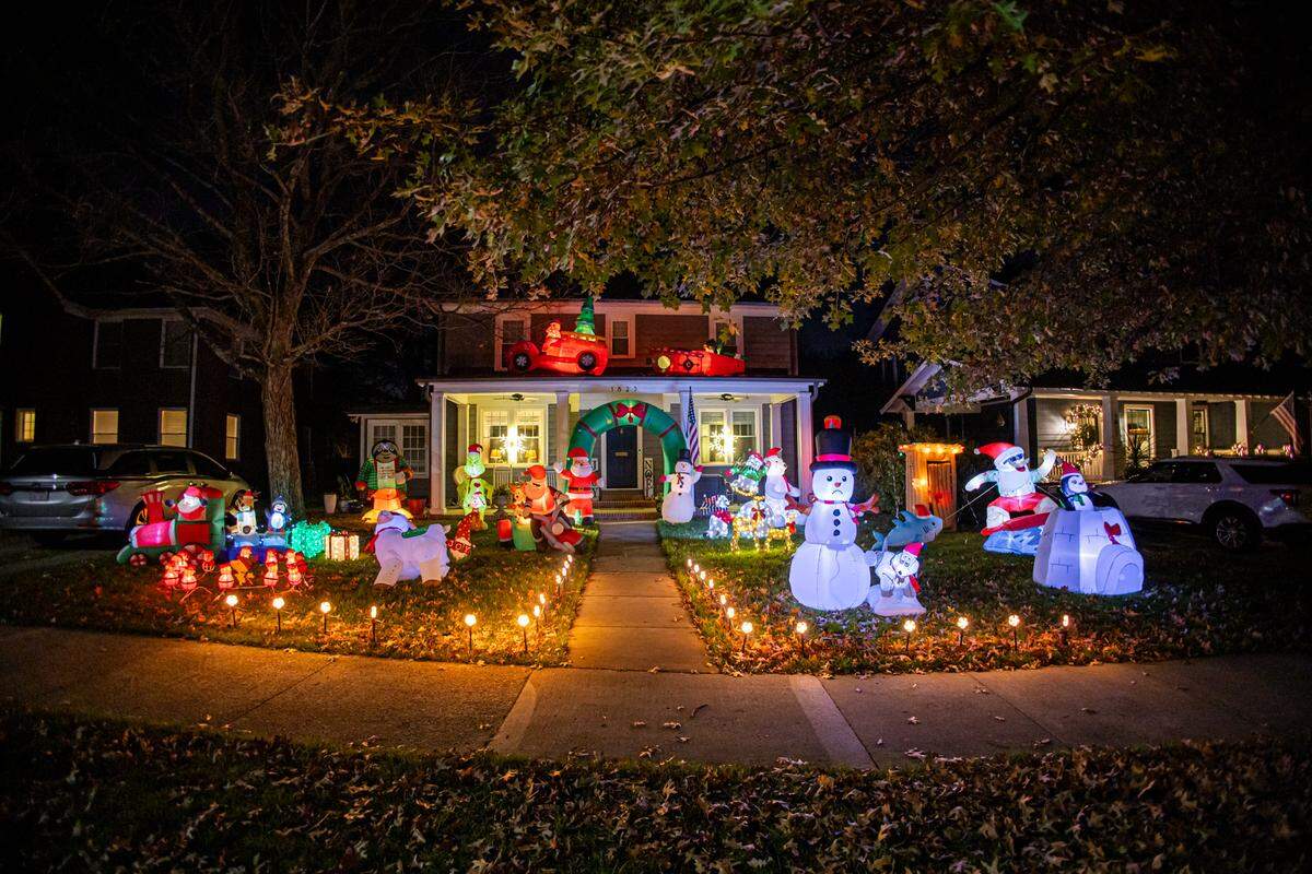 Holidays lights and decorations at 1823 Belvedere Ave.
