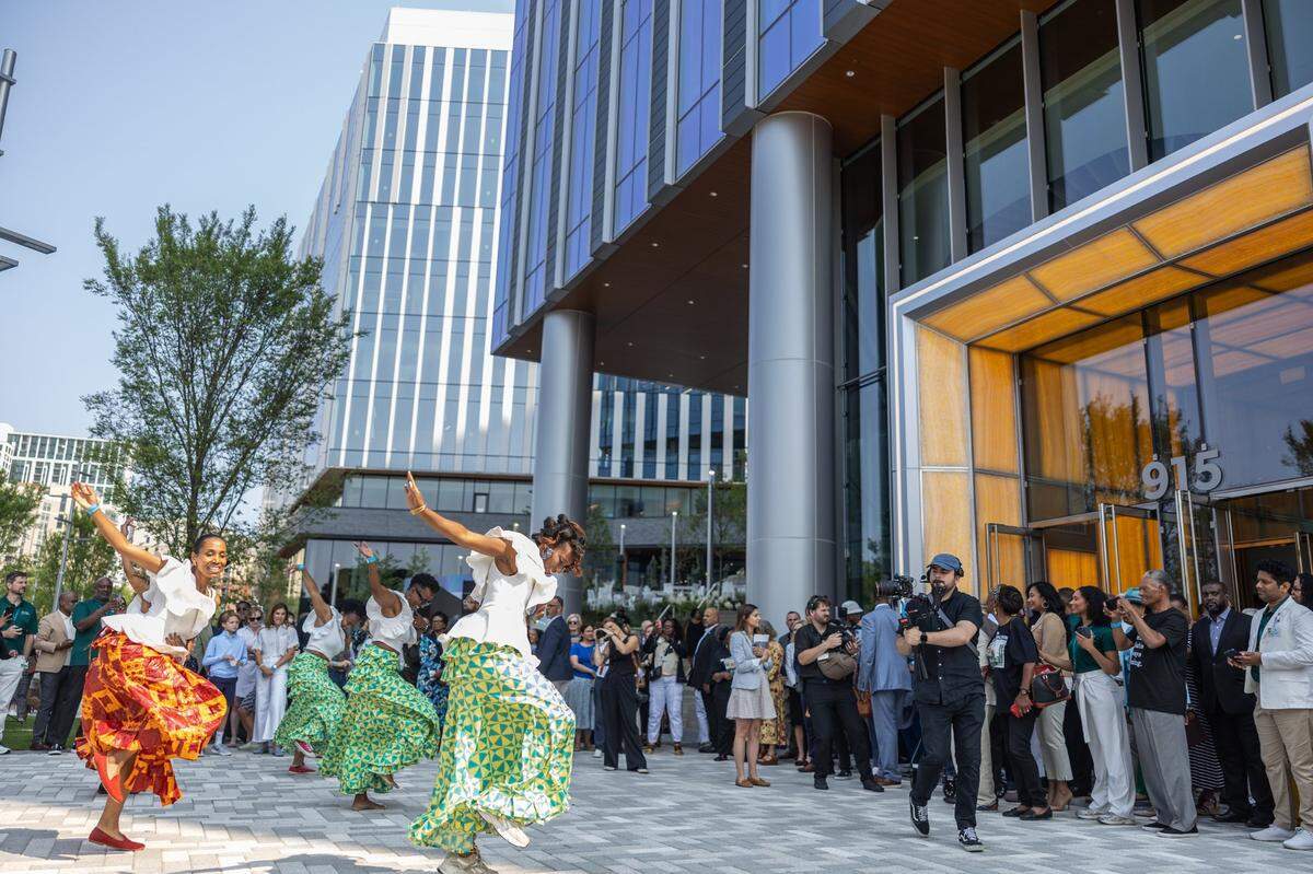 This was the scene last June at the grand opening of The Pearl, a public-private partnership spearheaded by Atrium Health and Wexford Science & Technology. Leaders from the healthcare system talked about the project during a panel hosted by the Hood Hargett Breakfast Club. 