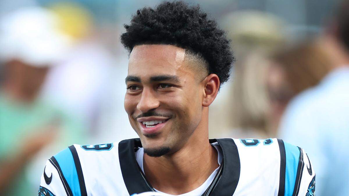 Carolina Panthers quarterback Bryce Young prepares to warmup prior to the team's final preseason game against the Pittsburgh Steelers at Bank of America Stadium in Charlotte, NC on Thursday, August 21, 2025.