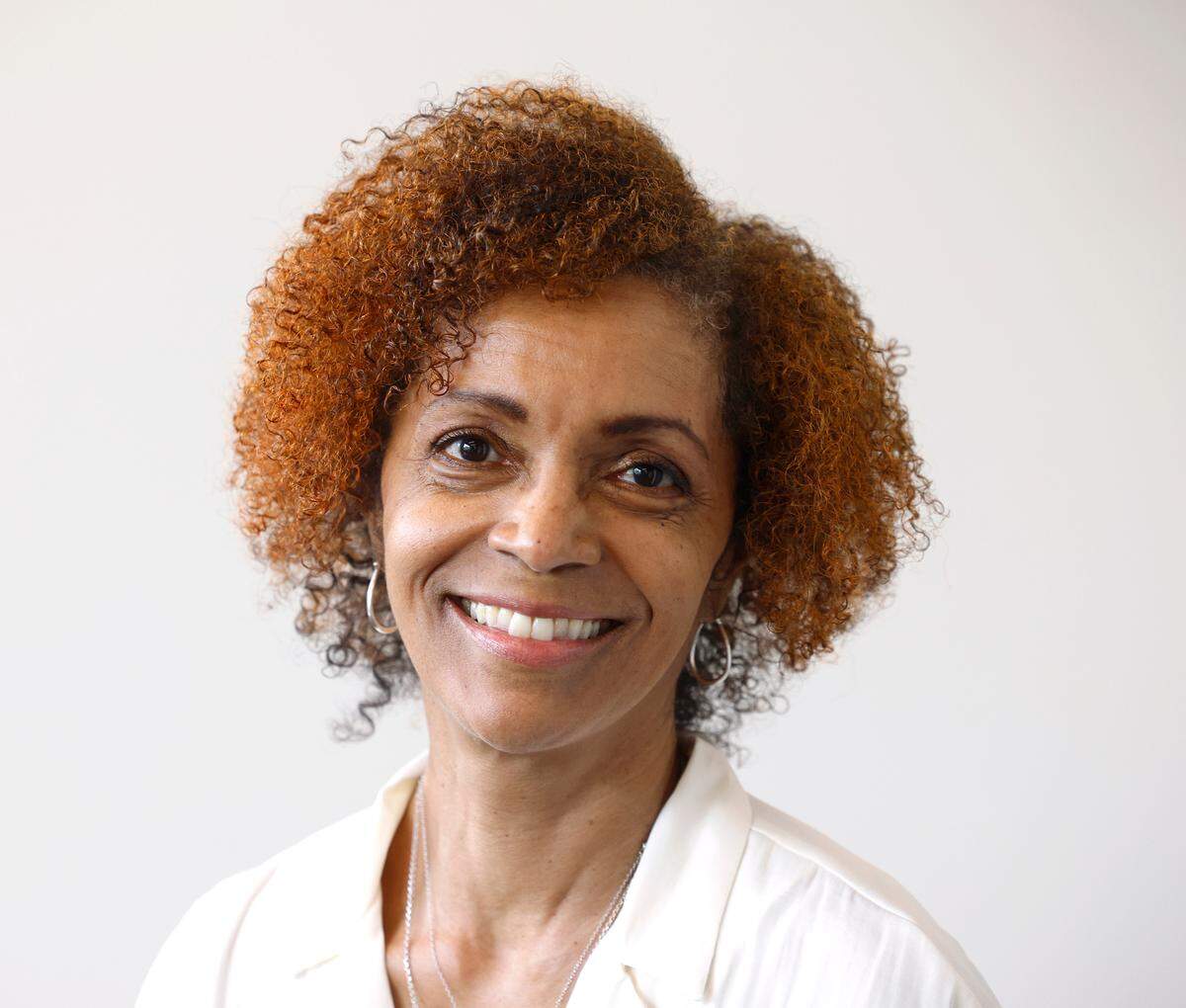 Profile Image of Lisa Vernon Sparks