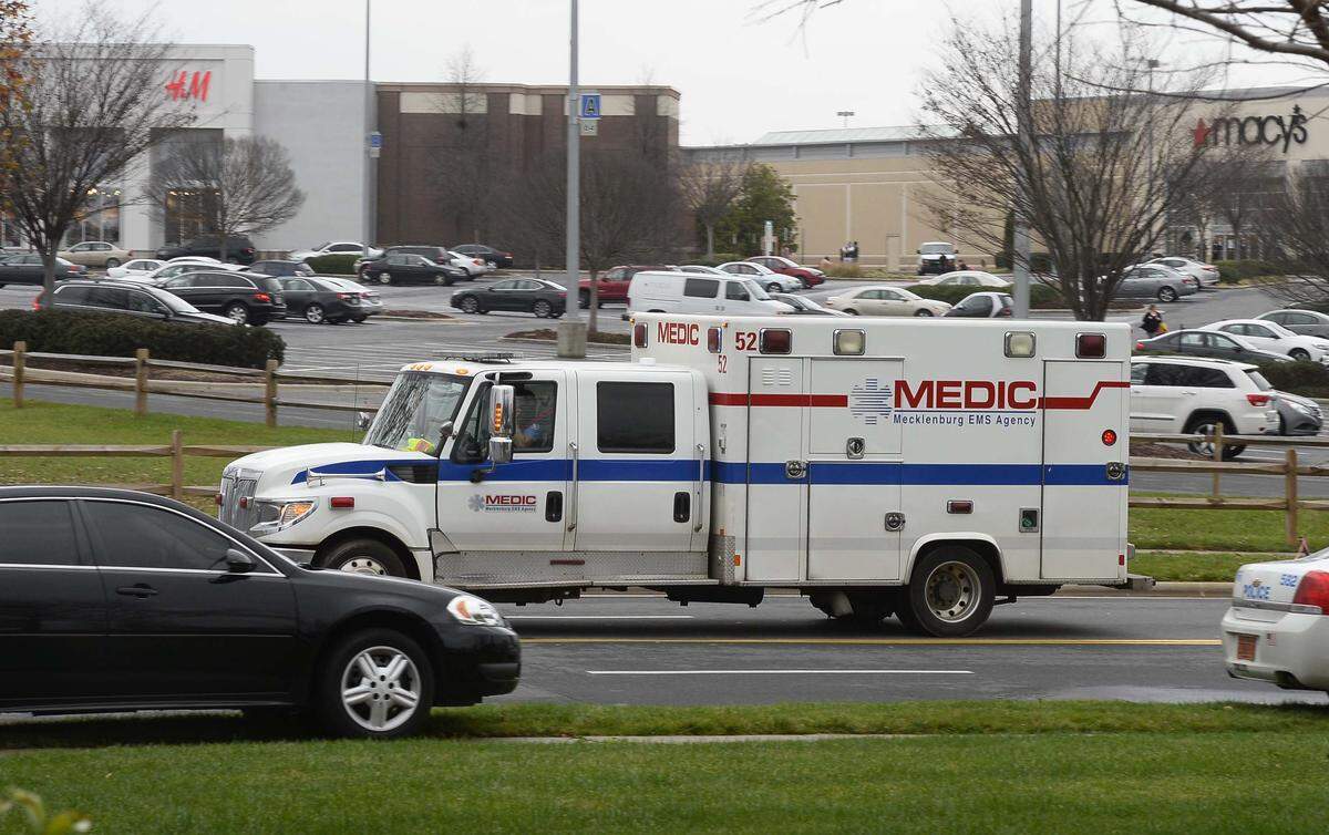 Medic on the scene at North Lake Mall where a fatal shooting took place causing the mall to be evacuated on Dec. 24,2015